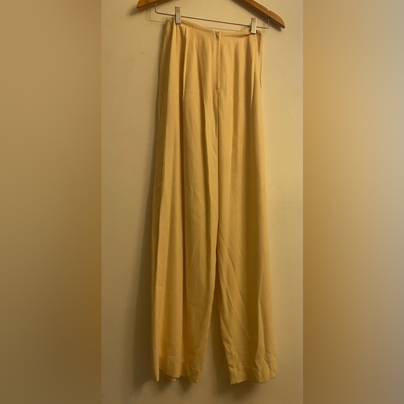 Vintage Trousers Women’s High Waisted Wide Leg Flowy Buttermilk Yellow Small - Picture 2 of 6